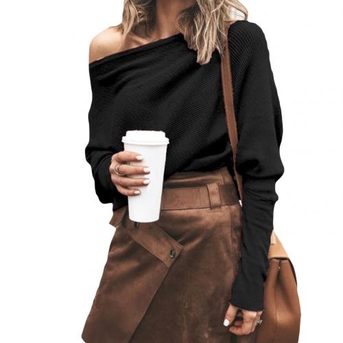 Evelyn Off-Shoulder Jumper | Stylish and Comfortable Sweater